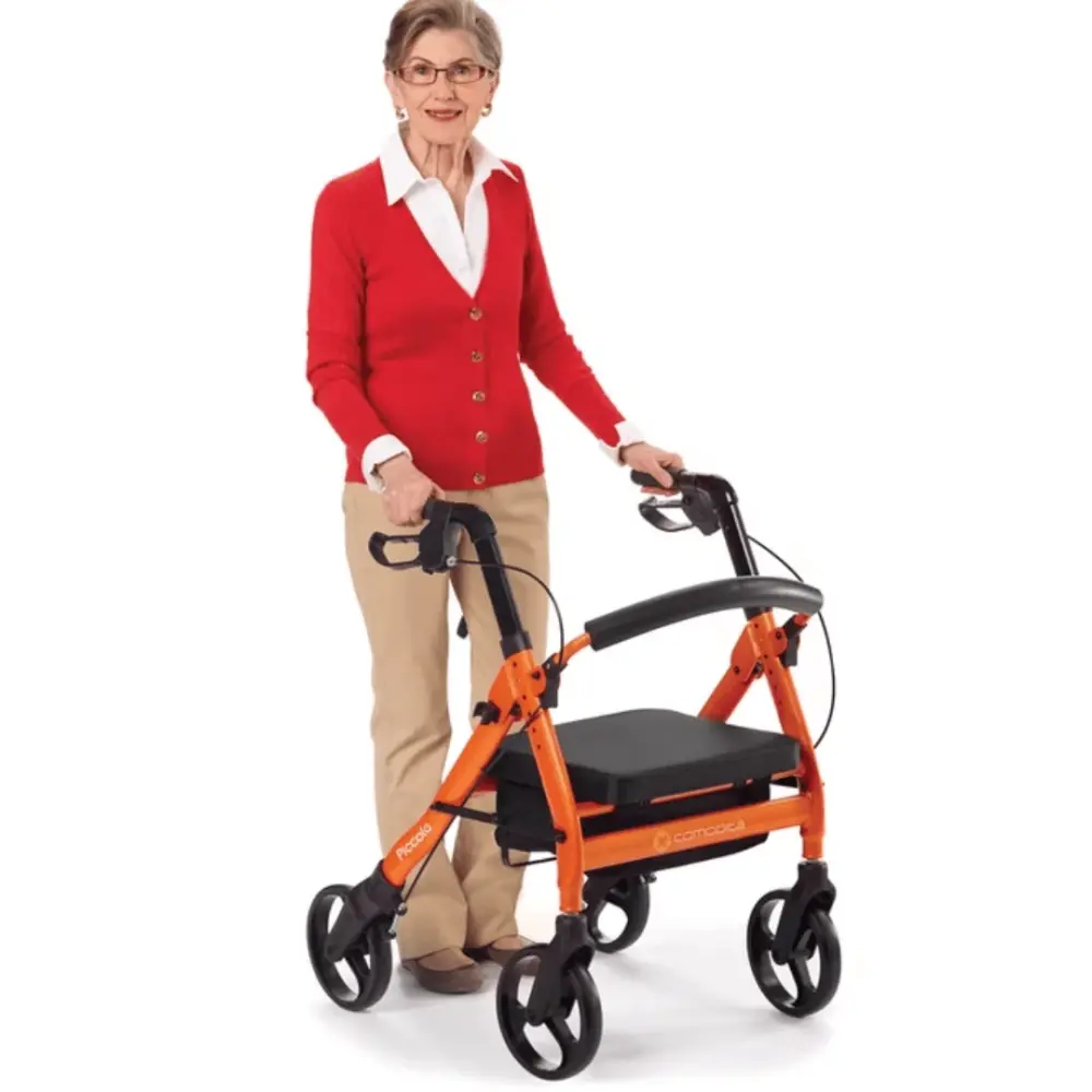Comodita_Piccola_Rolling_…r_woman_using_the_walker