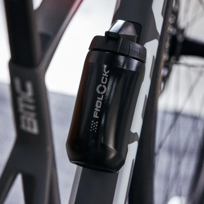 Fidlock Twist 450 Bottle + Bike Base detail
