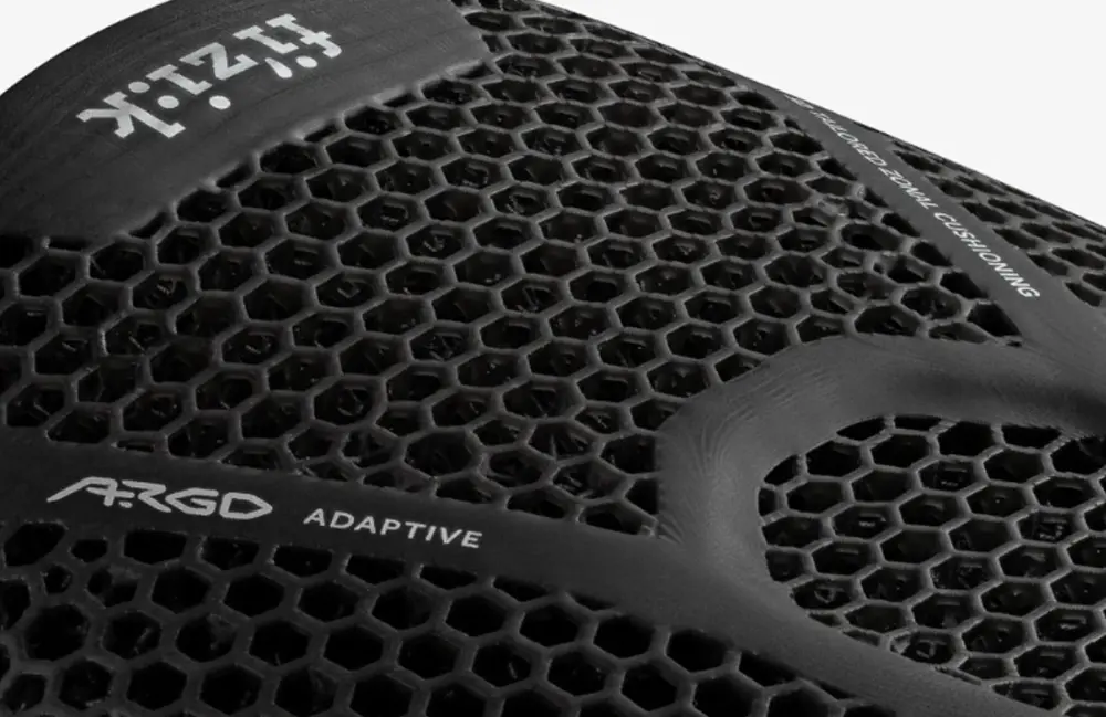 Fizik Vento Argo R3 Adaptive Saddle detail