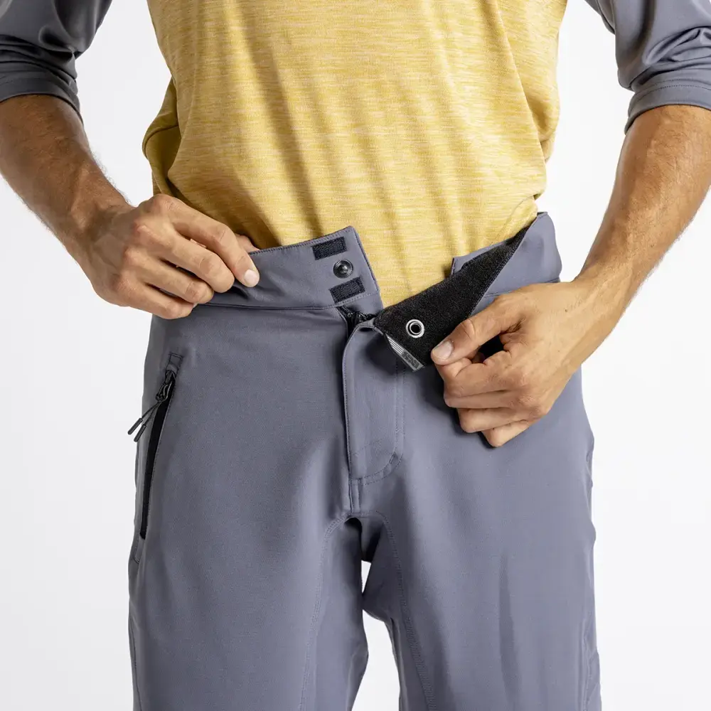 iXS Carve Pants detail
